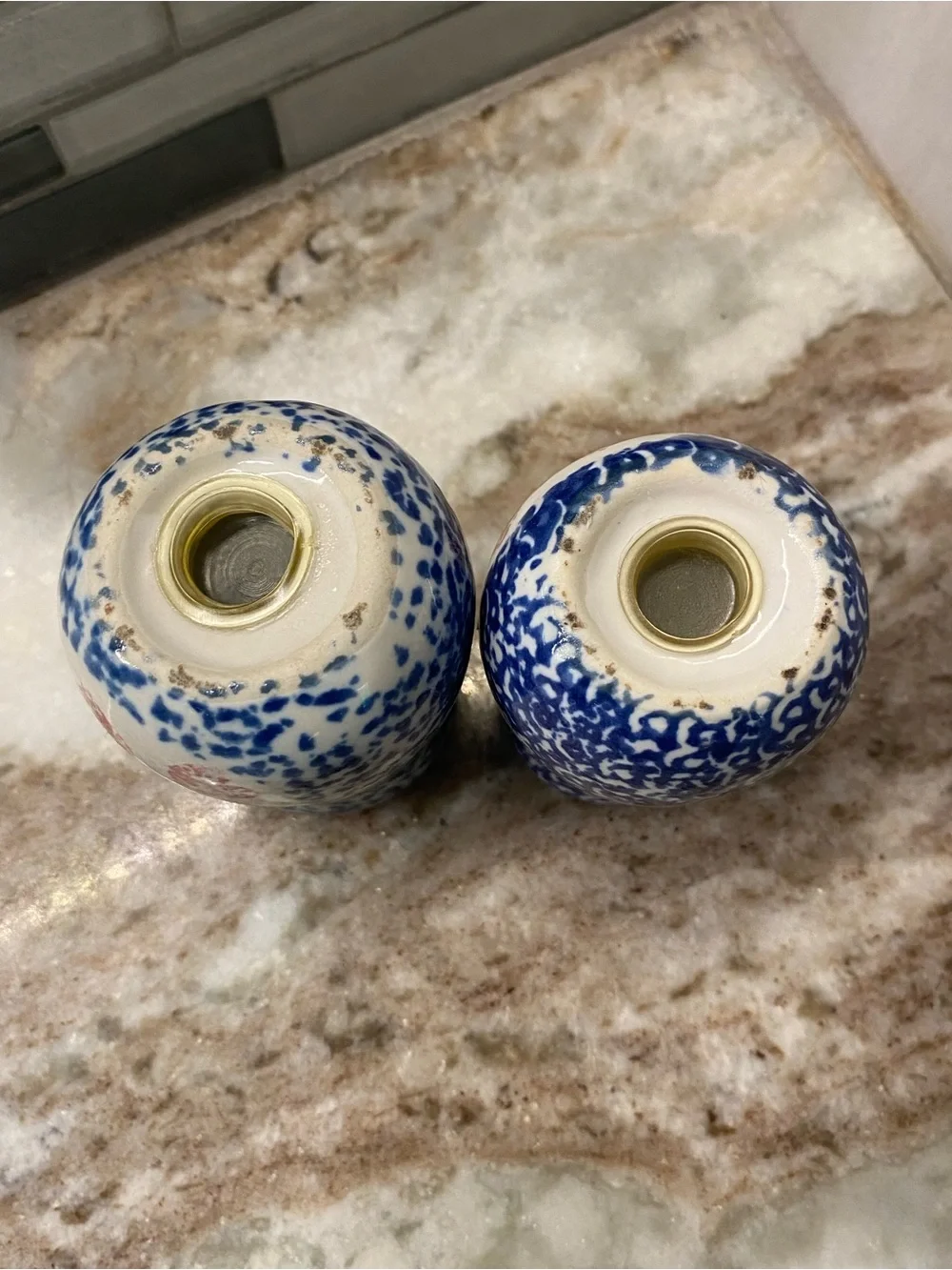 Vintage Blue Spongeware Ceramic Salt & Pepper Shakers Red Hearts Set